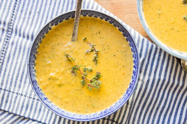 Multicooker Broccoli Cheddar Soup